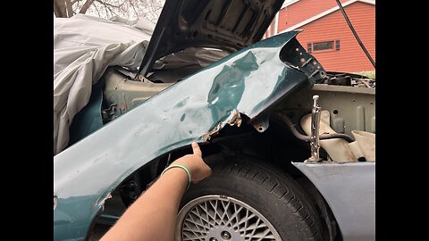 How to take a fender off a 1995 Subaru Impreza