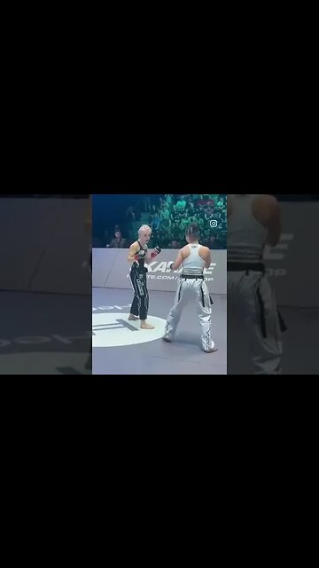 The only “slaps” you’ll see at Karate Combat