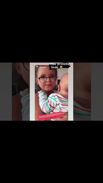 ELE NO MEU COLO #primos #tiktok #viral #infantil #brincandoemcasa #feliz #familia #meme #shorts