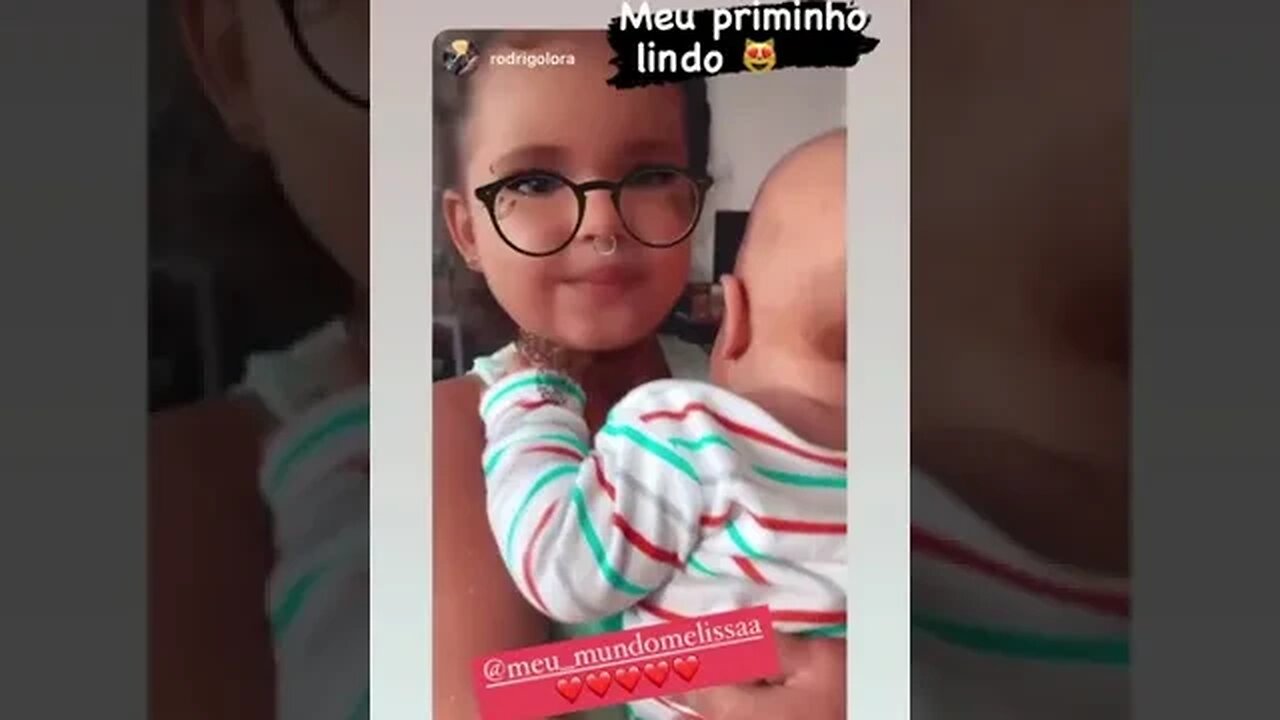 ELE NO MEU COLO #primos #tiktok #viral #infantil #brincandoemcasa #feliz #familia #meme #shorts