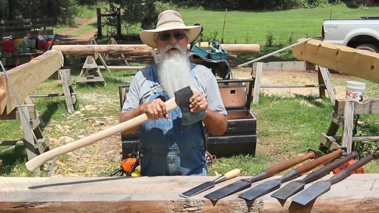 Working Out Log Wall Rounds 1 and 2, Paradise Point Log Cabin build - Ep 2