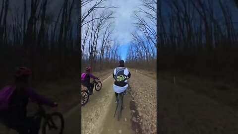 Insta360 x3 back mount - Riding together - emtb | #shorts