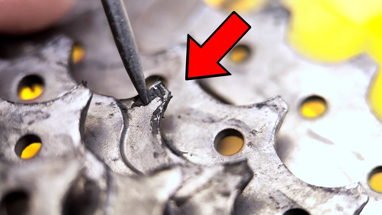 Replacing a bicycle drivetrain. Bike frame cracked. Unpredictable end