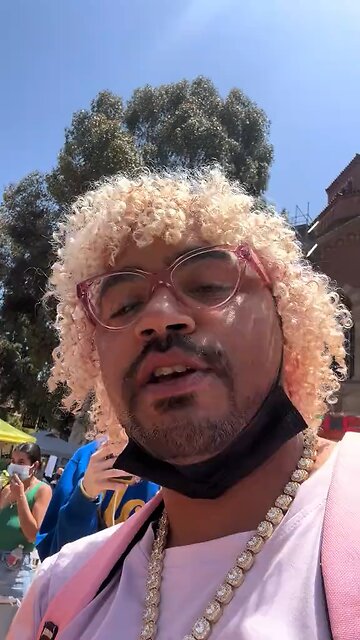 🤯 Liberal Black dudes don’t even get a pass from these entitled leftwing extremists.