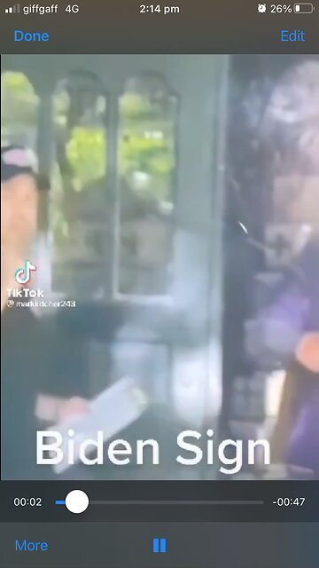 Biden Harris campaigner kicked out 🤣🤣🤣