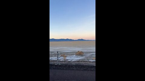 Sunset along the Salt Flats