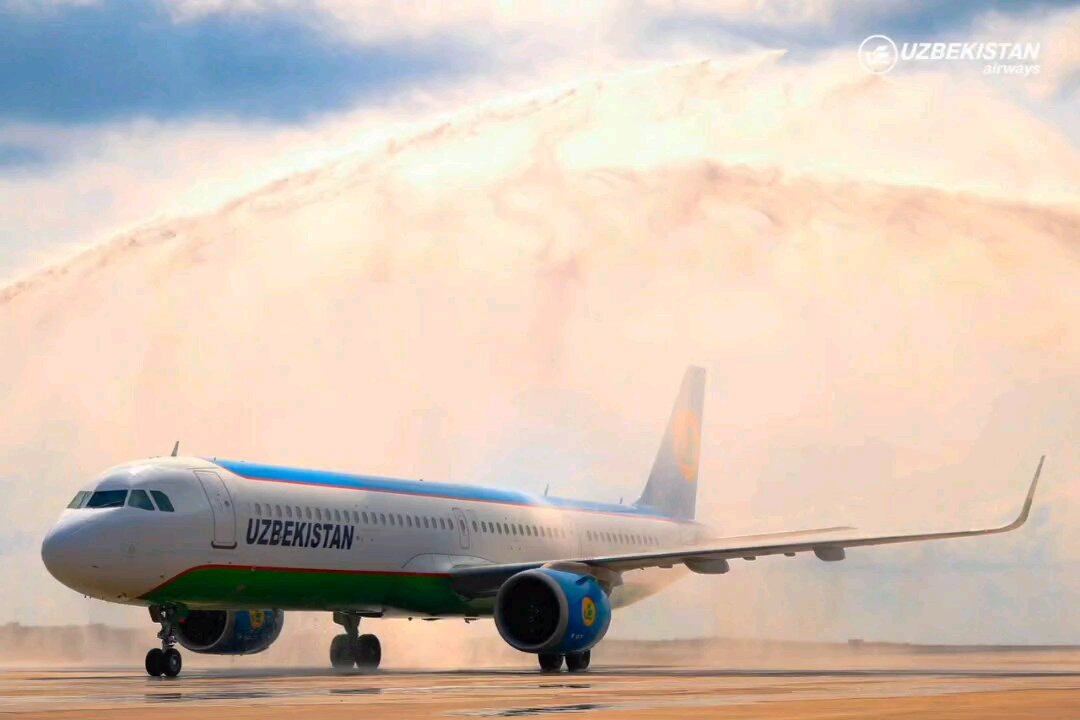 Nha Trang greeted the first passengers of Uzbekistan Airways with the rays of sun and hospitality.
