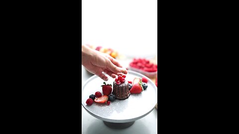 Learn how to make a variety of delicious cakes
