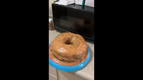 God blessed me with the gift of cooking. I made this Caramel Cake and Apple Pie from scratch!❤️