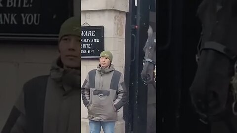 Guards called police #horseguardsparade