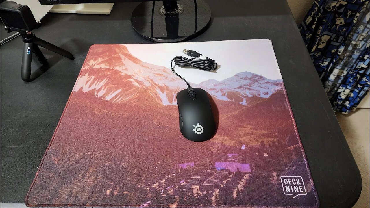 Deck Nine Games Mouse Pad Unboxing