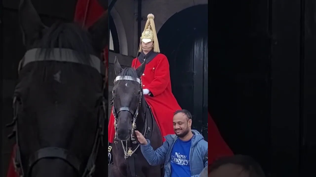 Guard shouts get off the reins #thekingsguard