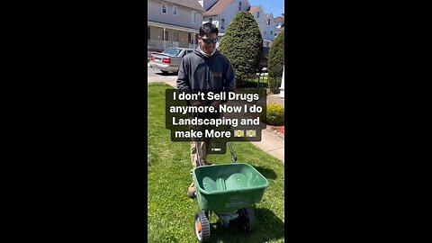 I Don’t Sell Drugs Anymore! Now I Do Landscaping And Make More 💵💵🚬