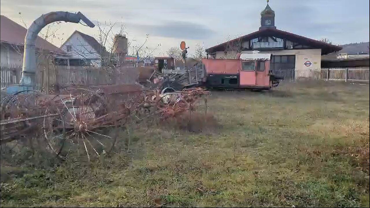 Autofriedhof gefunden. Was für schätze vergammeln Hier / Lost Places