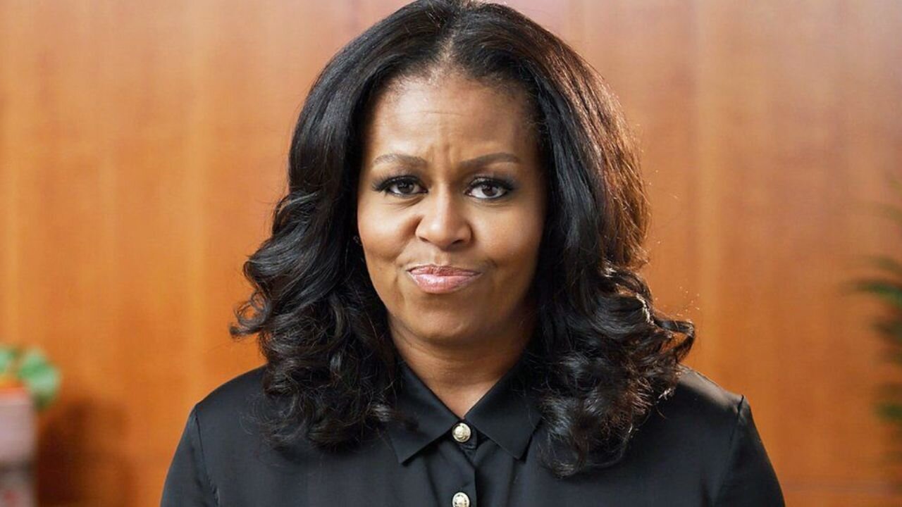 'A Chance Of Finding Happiness' - Michelle Obama Makes Shocking Dating Announcement