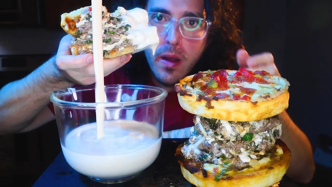 ALFREDO SAUCE TRIPLE PIZZA BURGER * ASMR NO TALKING * | NOMNOMSAMMIEBOY