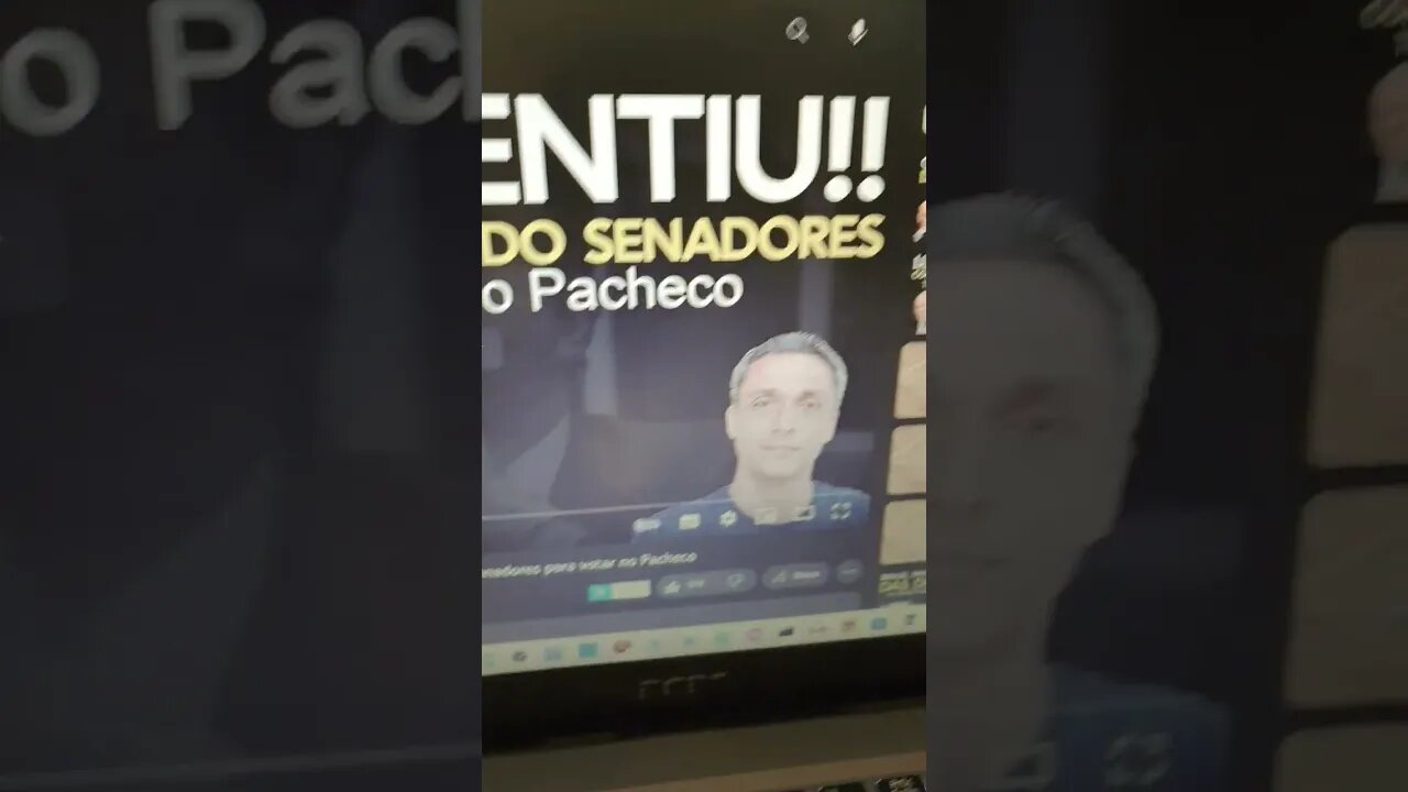 as notificações do YouTube estão muito atrasadas... Um amigo postou vídeo a Y dias e só recebi hoje🤬