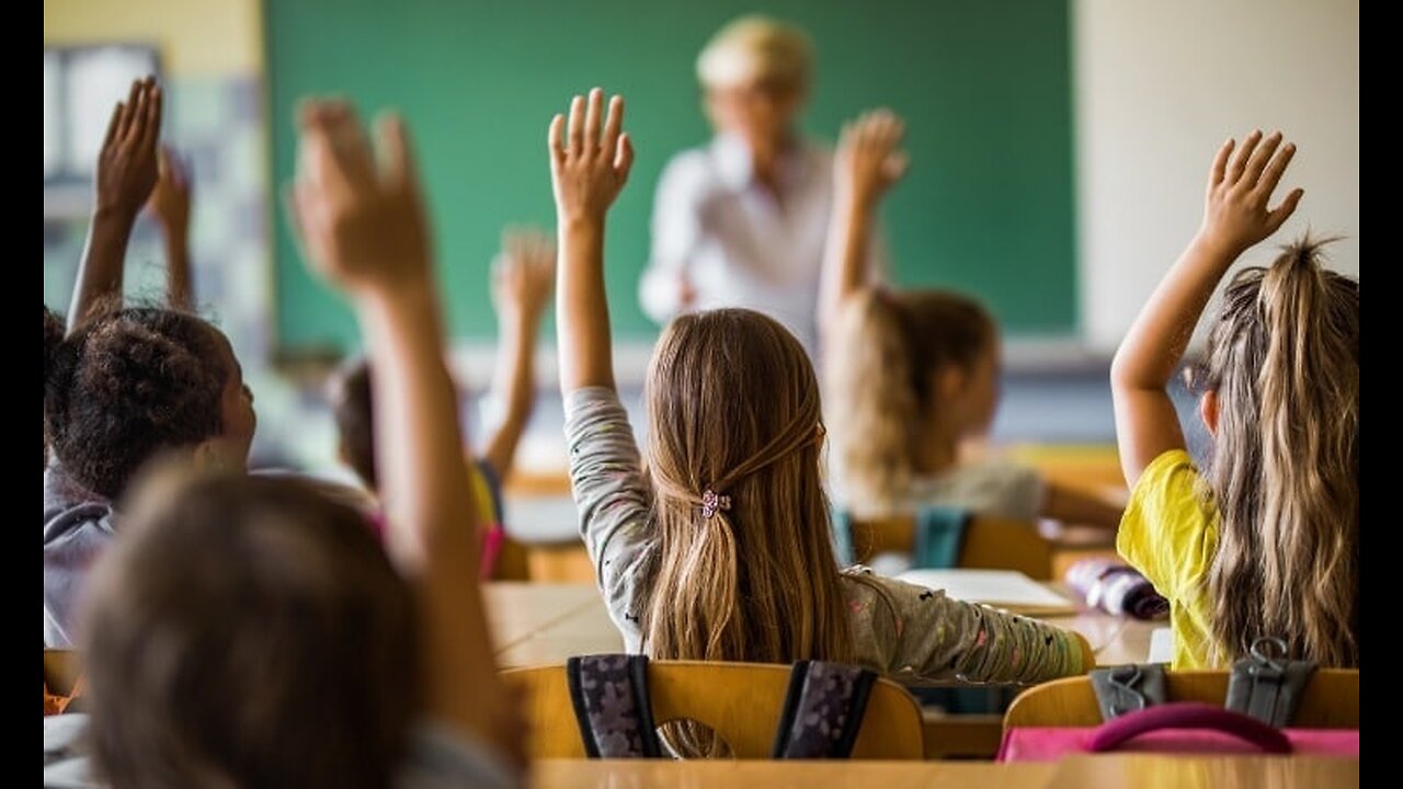 O DEBATE SOBRE O PLANO NACIONAL DE EDUCAÇÃO