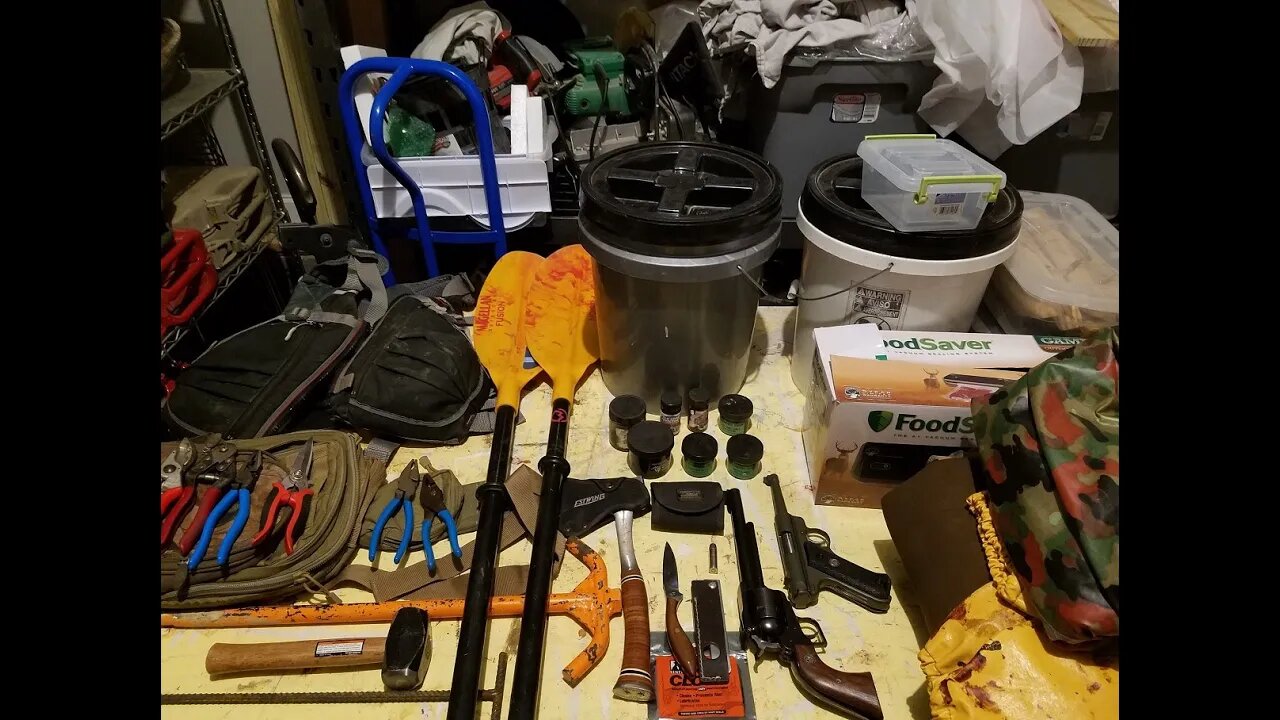 What do I pack for a Trapping Trip