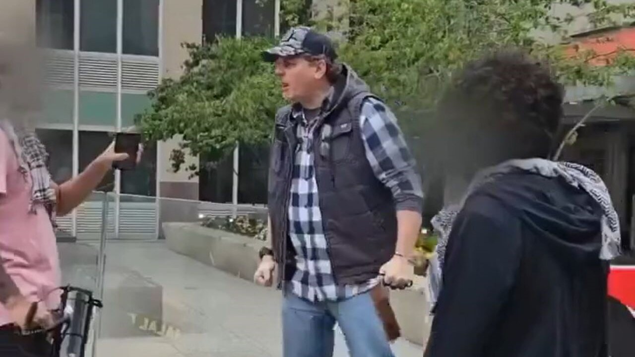 This Patriot Is Ready To Throw Hands With These Pro-Hamas Dirtbags