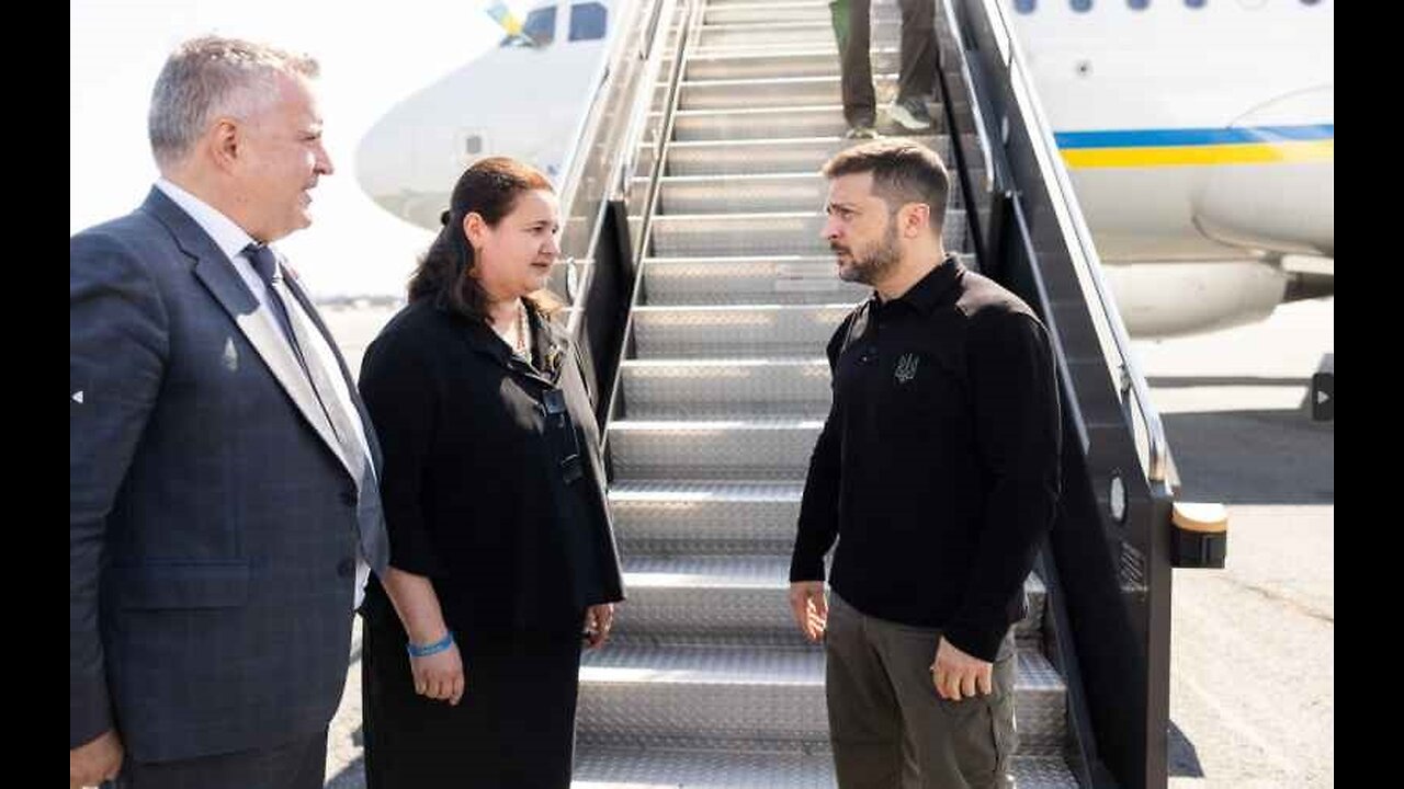 Zelenskyy Arrives in US to Explain War Plan to Biden