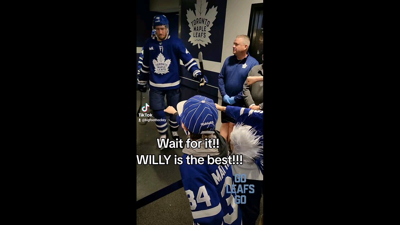 Who wants to do fist pumps? contact me!!NHL SEASON START UP. GO LEAFS GO.