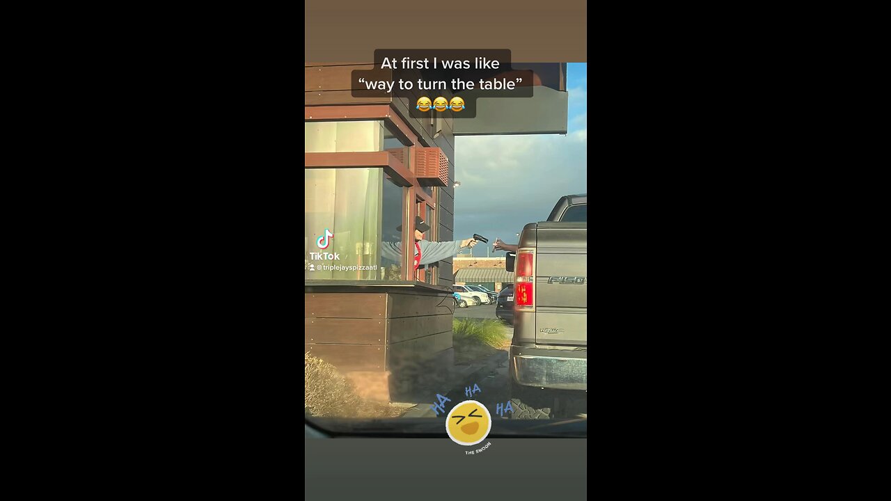 That’s the drive thru worker I want!