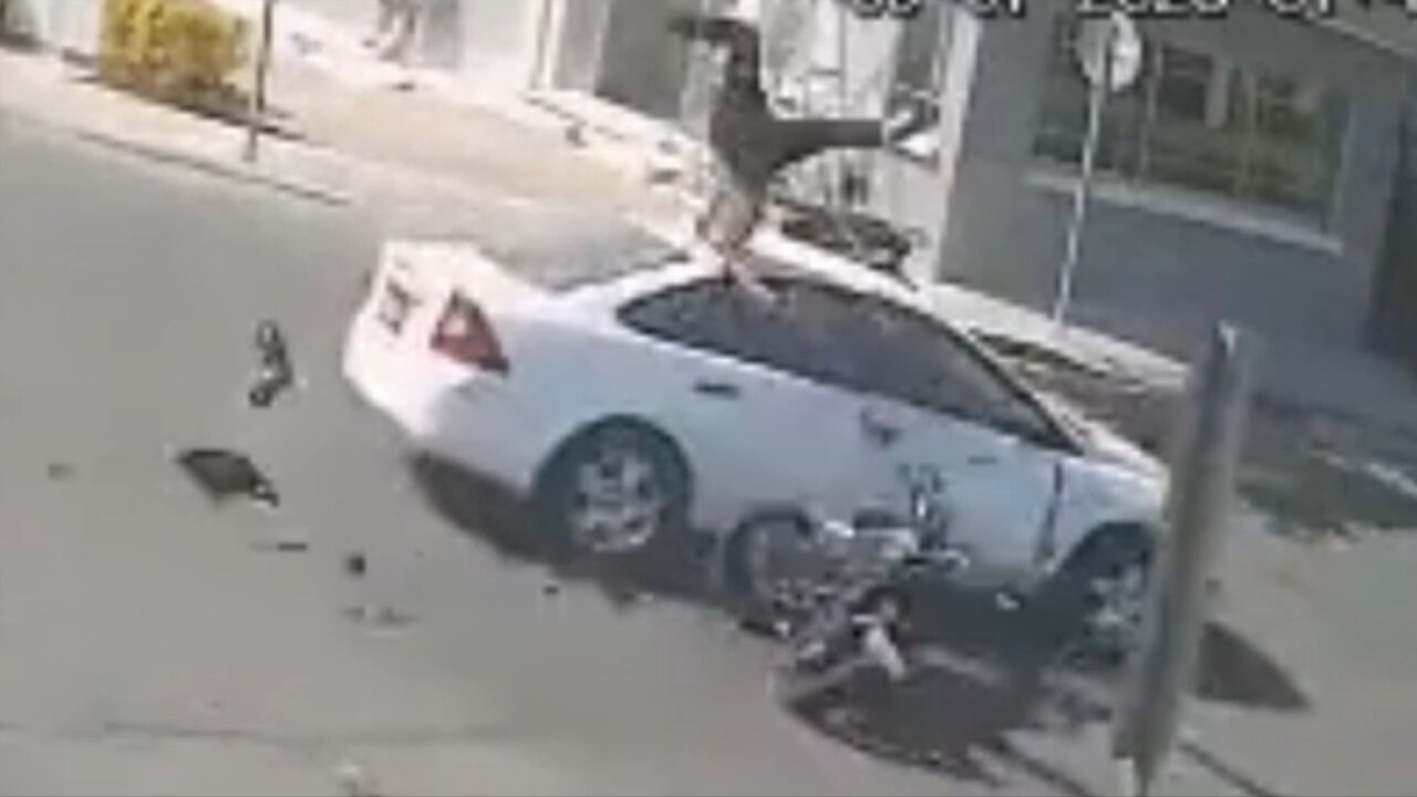 Brutal and Fatal Car Accidents #17