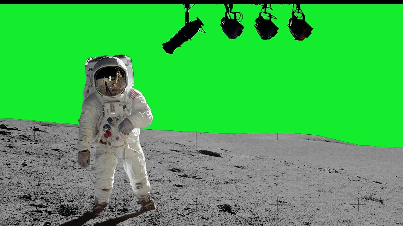 SPACE IS FAKE Top 10 reason I don't trust NASA