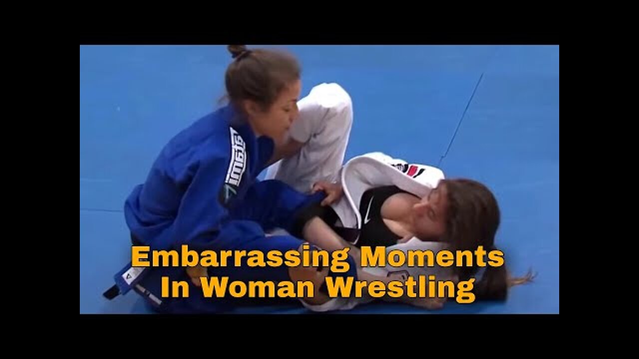 5 Embarrassing Moments In Woman Wrestling