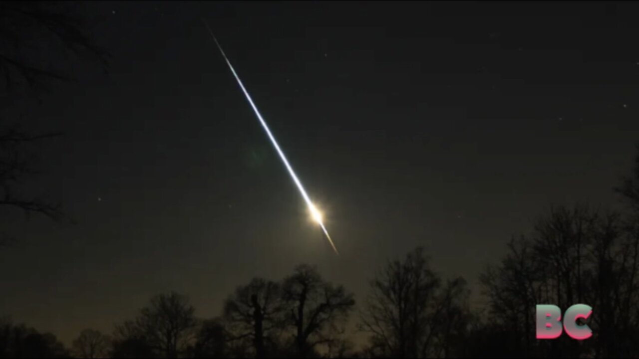 Asteroid lights up sky over Channel creating shooting star effect