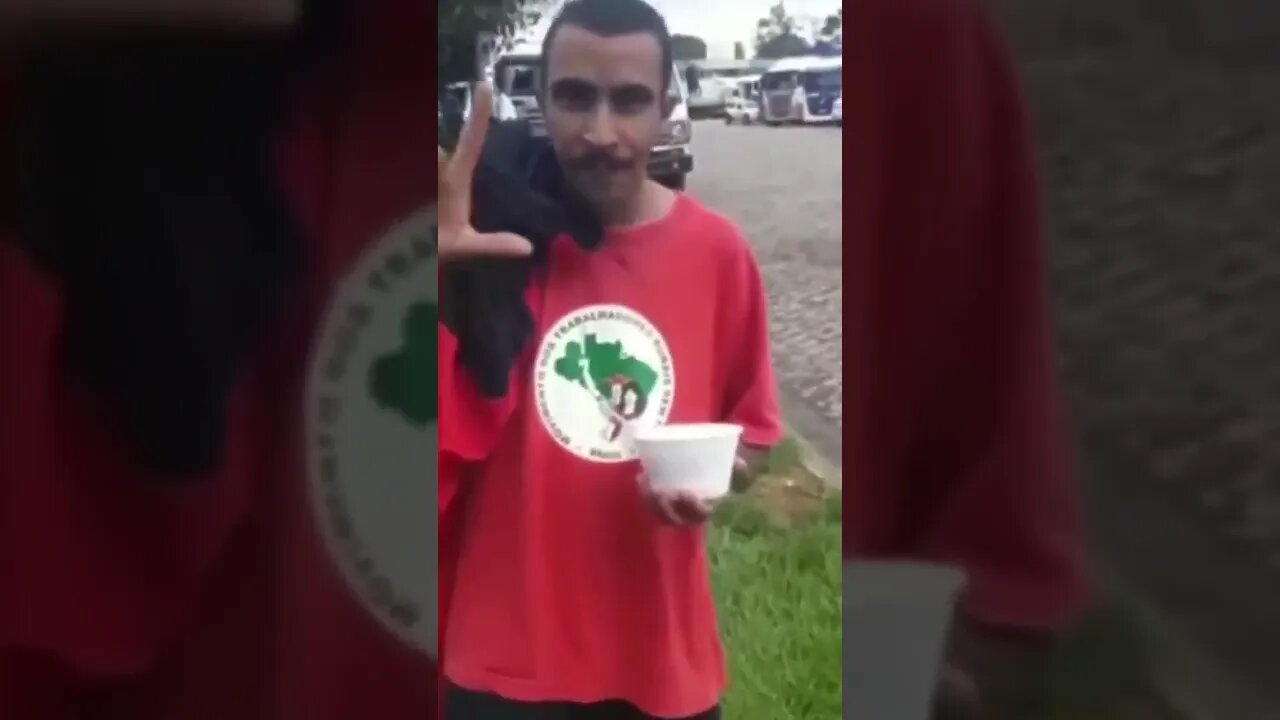 Revelado O homem que quebrou o relógio de Don Joao VI