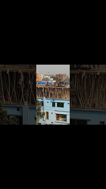 SLAB CASTING MIXERS LIFT WITH MINI CRANE - Building Construction - Civil Engineering