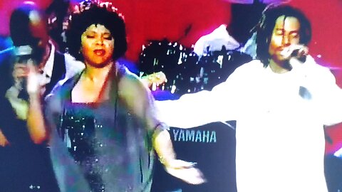 Deniece Williams & Eric Bene't 1999 Motown Hits Live
