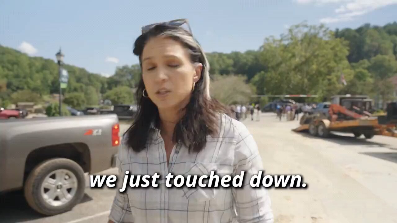 🇺🇸TULSI VISITS NORTH CAROLINA AFTER HURRICANE HELENE