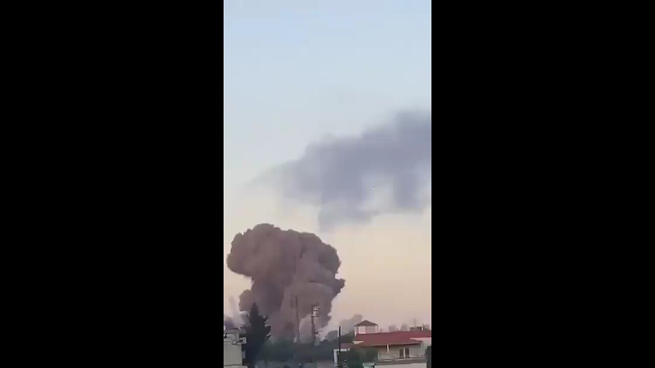 Israel bombing homes in Lebanon