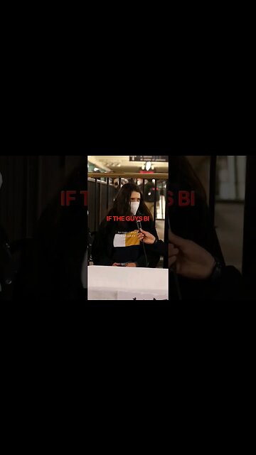 Would you date a guy who sucks 🍆🙈 #sneako #shneako #interview #oneminutepodcast #🍆