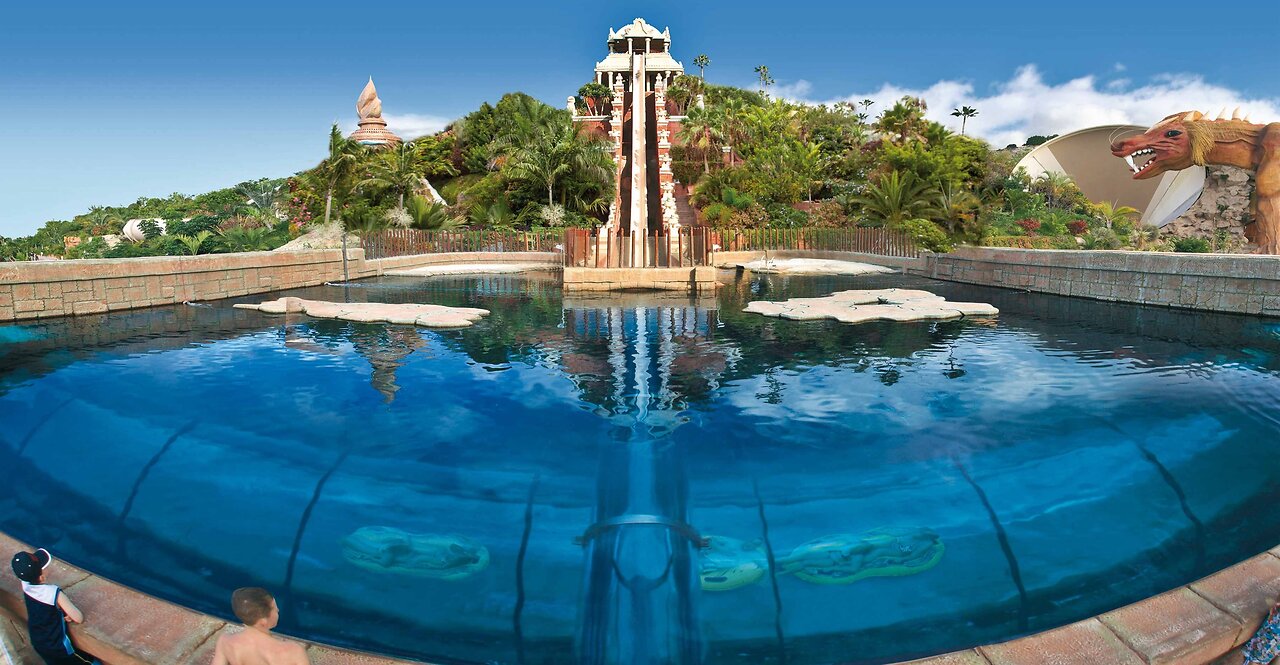 The Tower of Power Water Slide at Siam Park