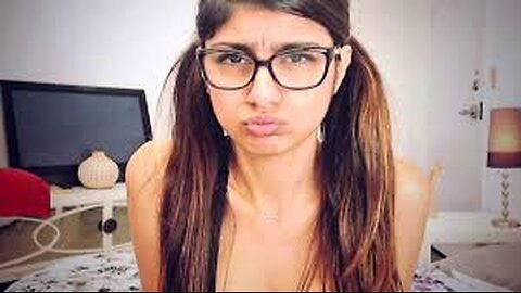 From Adult Entertainment to Entrepreneurship: Mia Khalifa's Inspiring Journey"