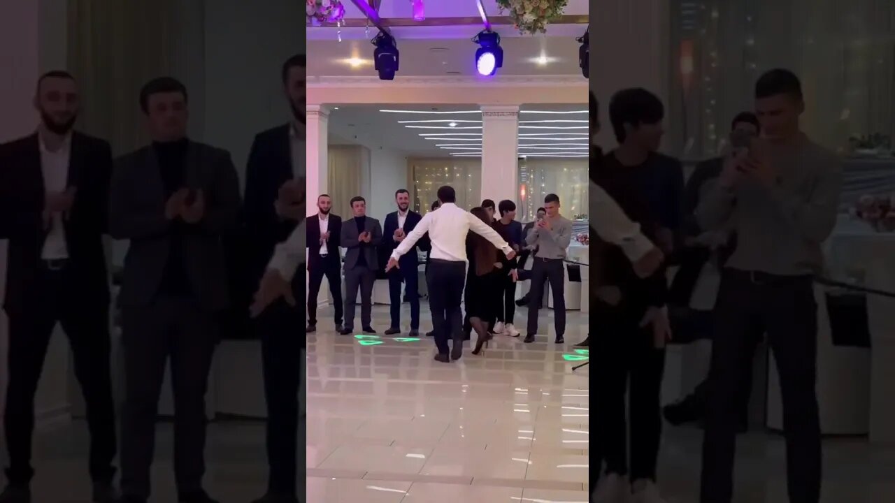 КРАСИВАЯ ДЕВУШКА ТАНЦУЕТ ЧЕЧЕНСКУЮ ЛЕЗГИНКУ НА СВАДЬБЕ 2023