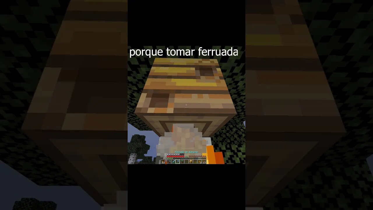 porque tomar ferrada quando posso... #minecraft #shorts