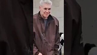 Horse bites and pulls jacket #horseguardsparade