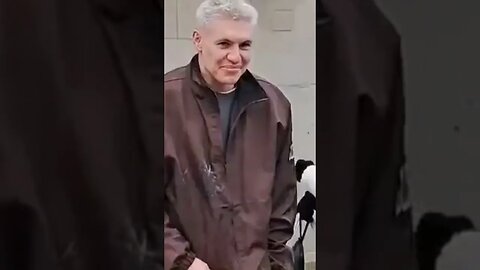 Horse bites and pulls jacket #horseguardsparade