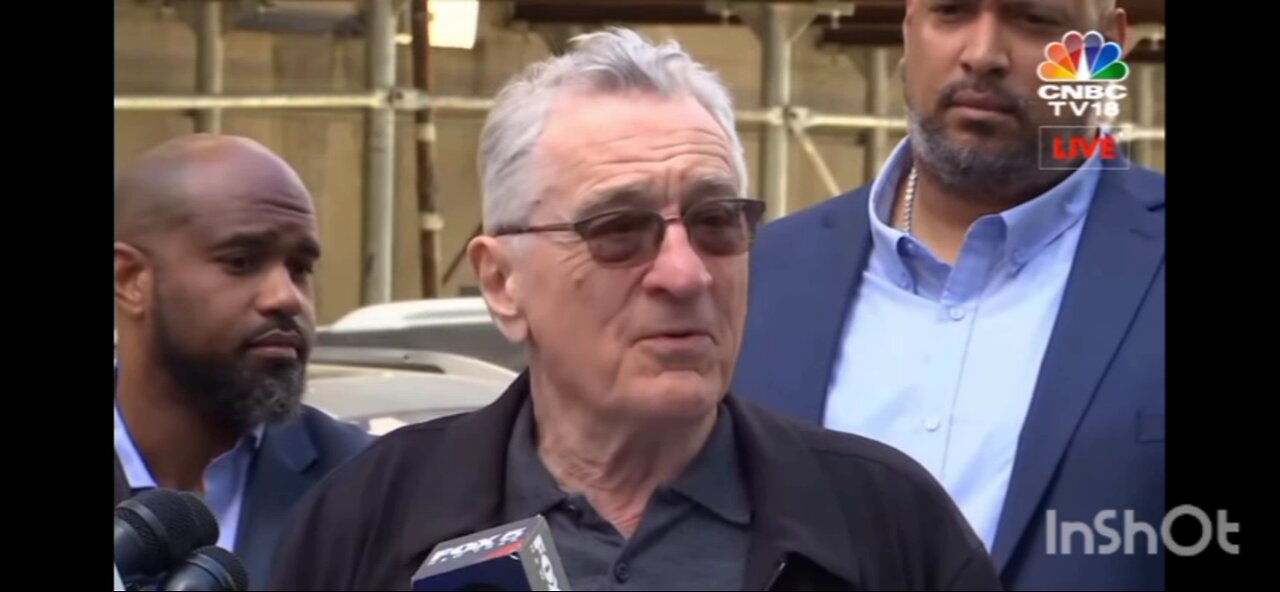 ROBERT DE NIRO GETS WHAT HE DESERVES TRAITOR