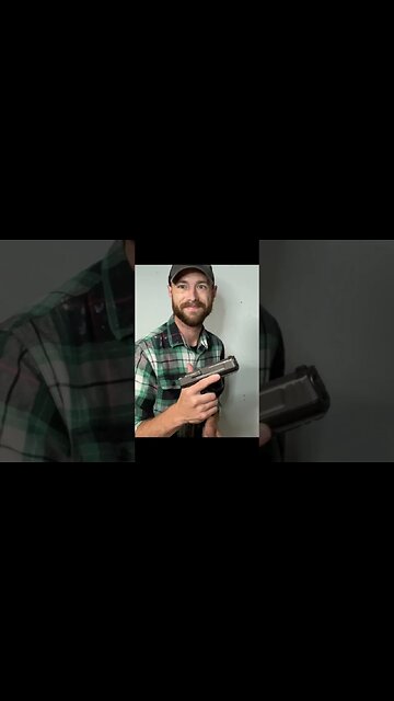 REALISM is in the wrists of Modern Warfare 2