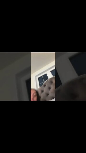 WHAT COLOR IS THE LAMP?