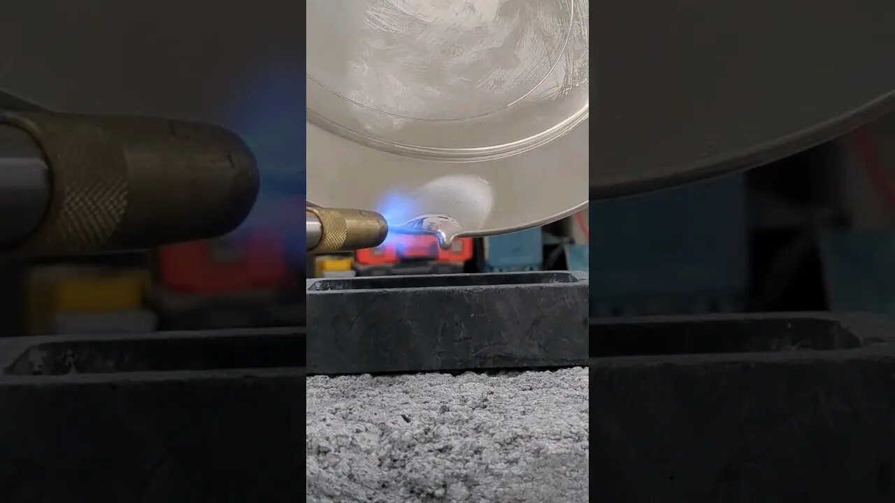 Melting Pewter Dishware #melting #relaxing #satisfying