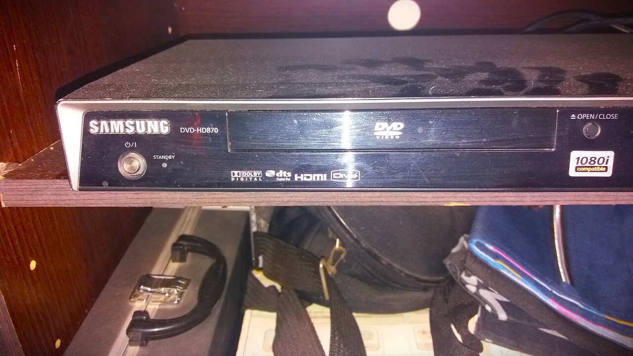 SAMSUNG DVD-HD870 (with video selections)