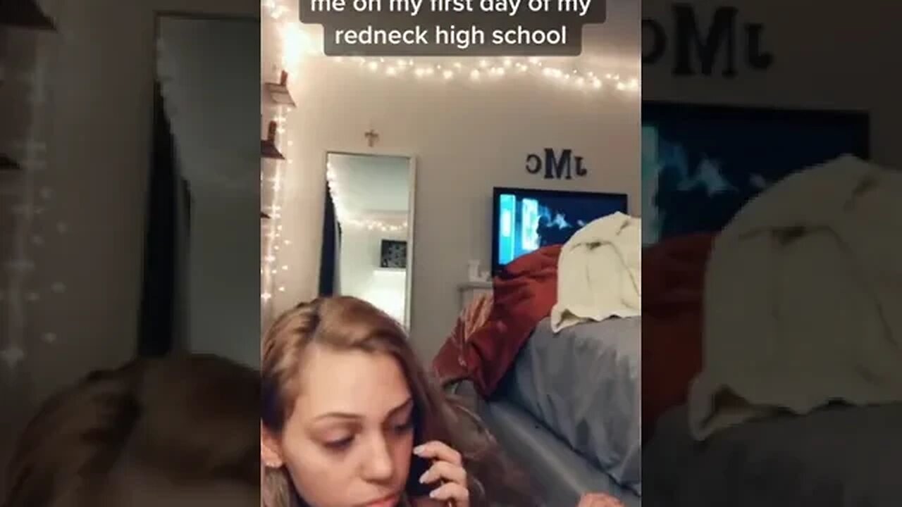 ne on my first day of my redneck high school 📸 joojyyboo #Shorts