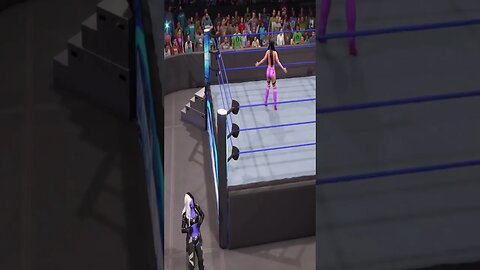 Calli Look Behind You... #shorts #wwe2k22